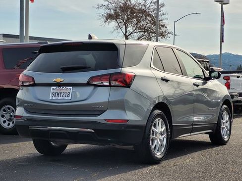 Used 2024 Chevrolet Equinox LT image 6