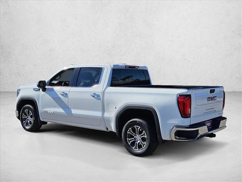 Used 2025 GMC Sierra 1500 SLT image 7