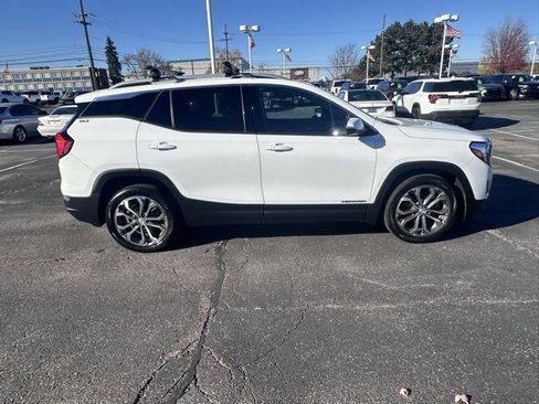 Used 2018 GMC Terrain SLT image 6