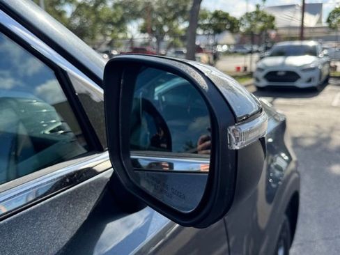 Certified 2022 Kia Telluride EX FWD image 8