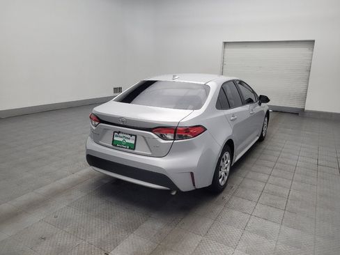 Used 2021 Toyota Corolla LE image 9