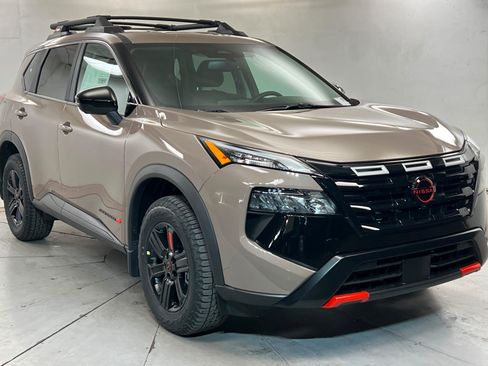 New 2026 Nissan Rogue SV w/ Rock Creek Premium Package AWD/4WD image 7