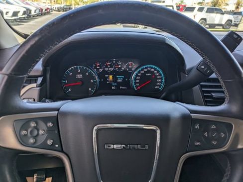 Used 2017 GMC Yukon Denali w/ Open Road Package RWD image 29
