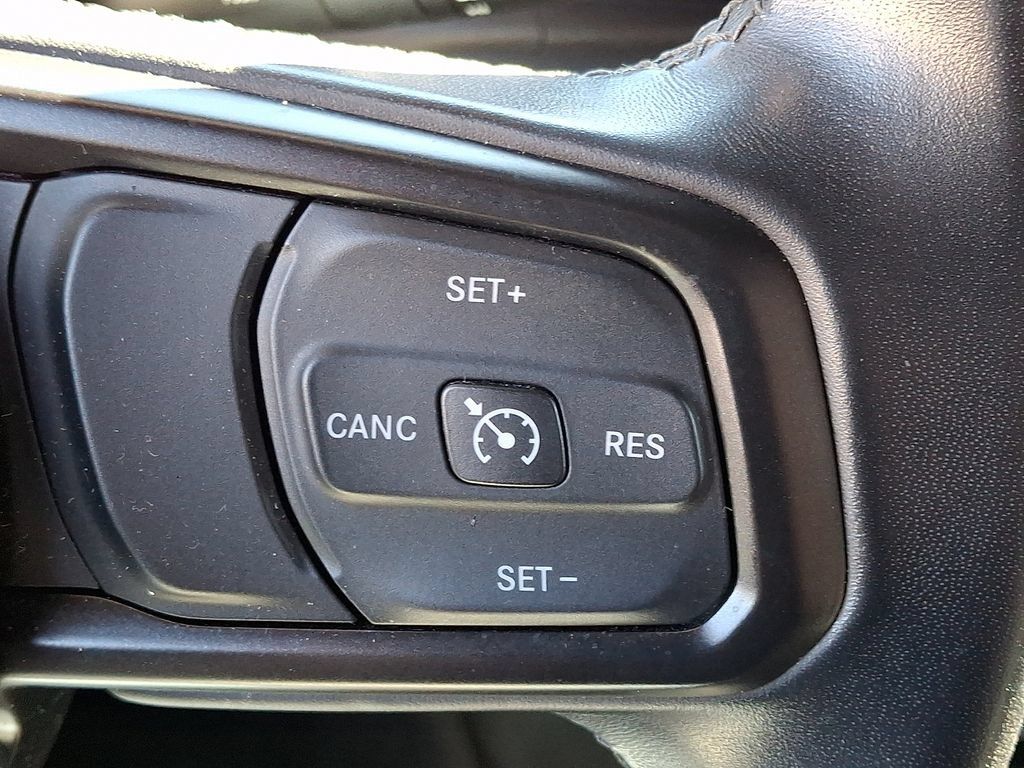 Used 2021 Jeep Wrangler Sport AWD/4WD image 21