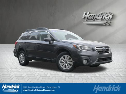 Used 2019 Subaru Outback 2.5i Premium image 1