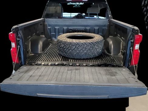 Used 2020 Chevrolet Silverado 1500 LT AWD/4WD image 16