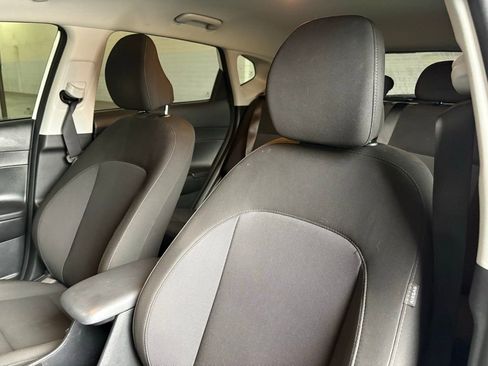 Used 2024 Hyundai Kona SEL image 21