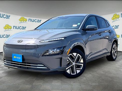 Used 2023 Hyundai Kona SE w/ Cargo Package image 3