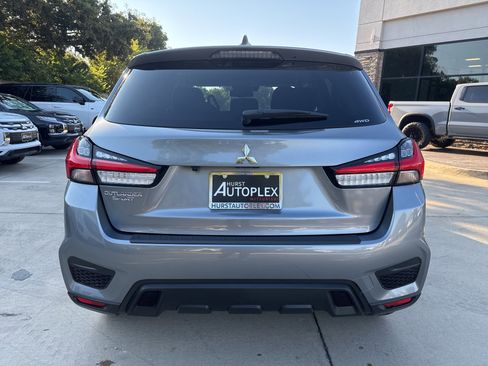New 2025 Mitsubishi Outlander Sport ES image 2