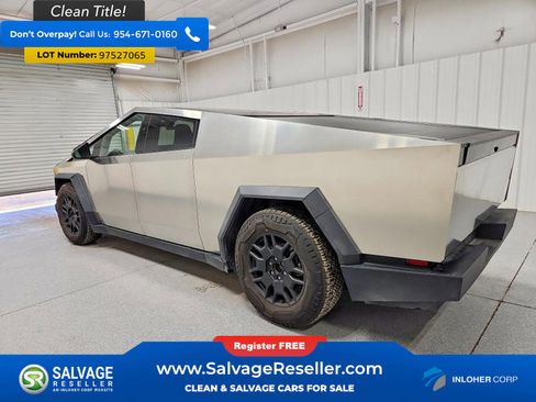 Used 2024 Tesla Cybertruck AWD Crew Cab image 3