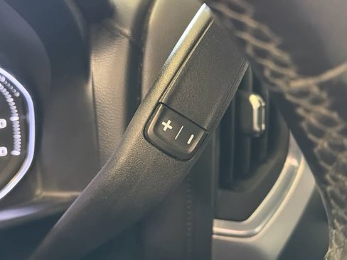 Used 2021 GMC Sierra 1500 Elevation w/ Preferred Package image 40