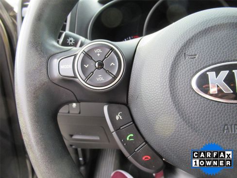 Used 2018 Kia Soul image 21