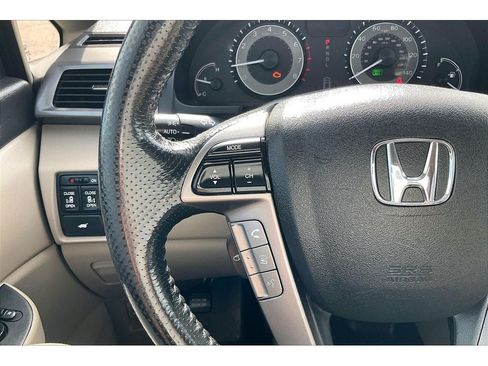 Used 2014 Honda Odyssey EX-L image 19