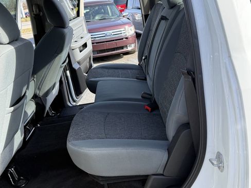 Used 2018 RAM 1500 Big Horn image 19