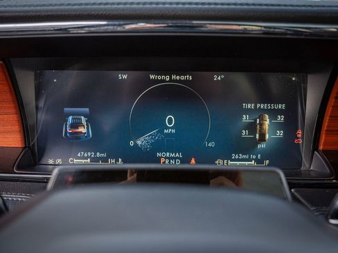 Used 2024 Lincoln Navigator Reserve image 19