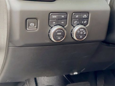 Used 2024 GMC Sierra 1500 Denali Ultimate image 11