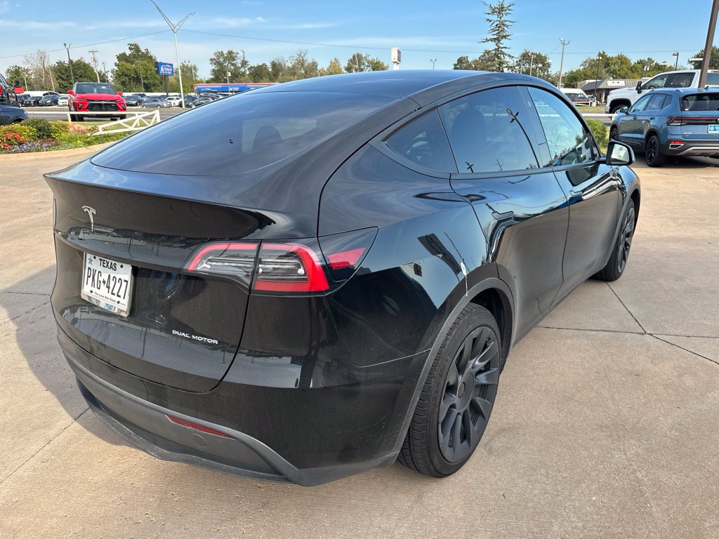 Used 2023 Tesla Model Y Long Range AWD/4WD image 8