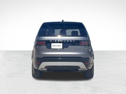 Used 2025 Land Rover Discovery Metropolitan Edition AWD/4WD image 9