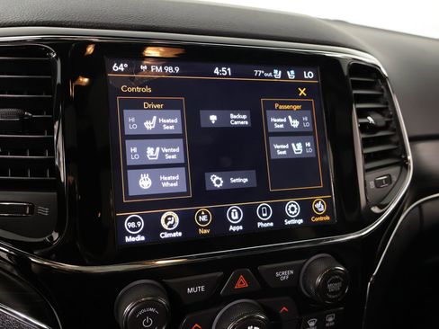 Used 2020 Jeep Grand Cherokee Limited AWD/4WD image 8