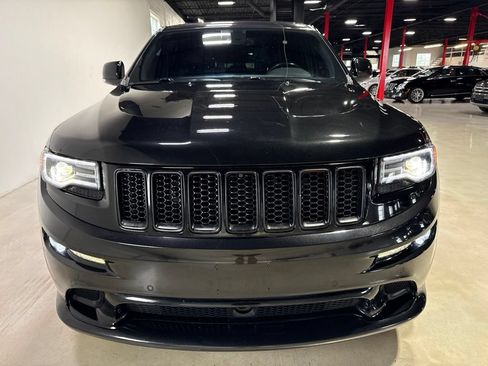 Used 2014 Jeep Grand Cherokee SRT AWD/4WD image 9