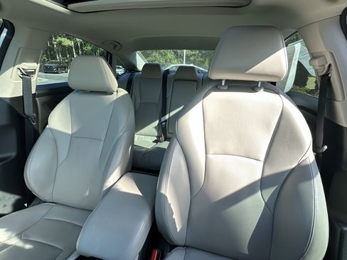 Used 2023 Honda Accord Touring image 8