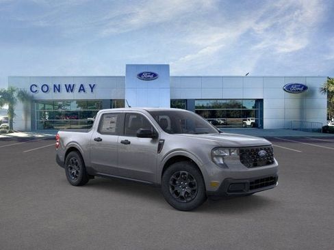 New 2026 Ford Maverick XLT FWD image 7