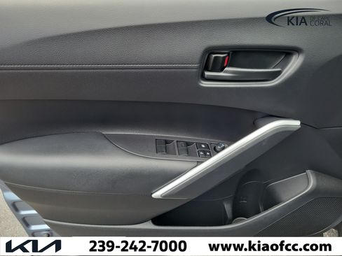Used 2024 Toyota Corolla Cross AWD Hybrid image 29