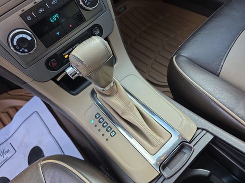 Used 2008 Chevrolet Malibu LTZ w/ Rear Power Package FWD image 21
