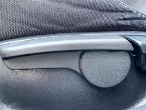 Used 2013 Toyota Corolla S FWD image 33