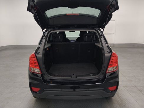 Used 2020 Chevrolet Trax LS FWD image 29
