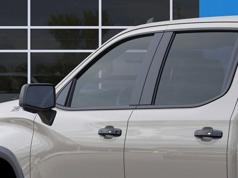 New 2026 Chevrolet Silverado 1500 ZR2 image 13