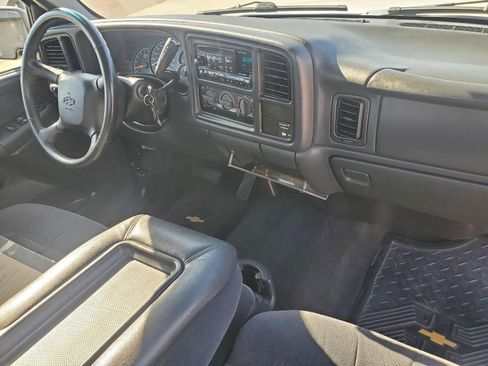 Used 2002 Chevrolet Silverado 1500 LS image 13