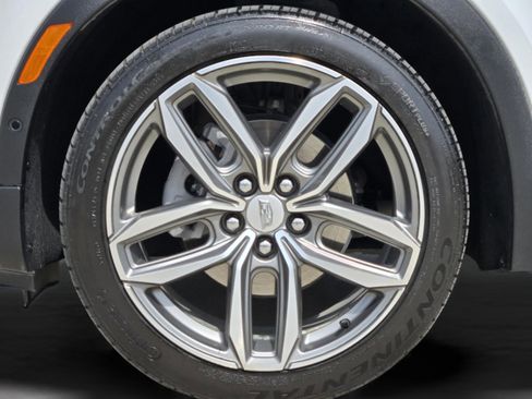 Used 2023 Cadillac XT4 Sport w/ Enhanced Visibility Package image 37