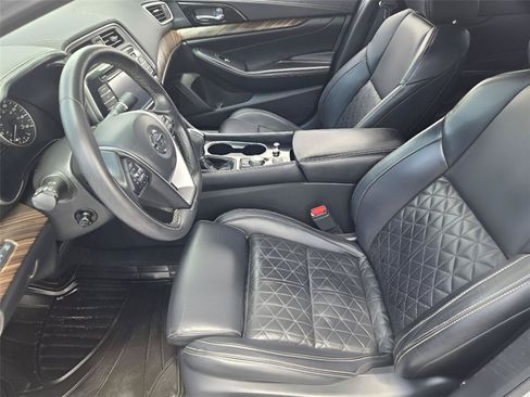 Used 2016 Nissan Maxima Platinum FWD image 13
