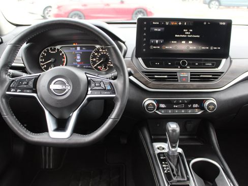 Used 2023 Nissan Altima 2.5 SL AWD/4WD image 24