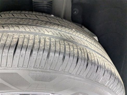 Used 2024 Hyundai Tucson Blue image 9