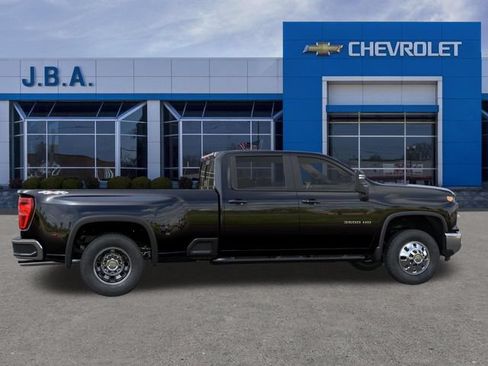 New 2026 Chevrolet Silverado 3500 LT w/ All Star Edition AWD/4WD image 5