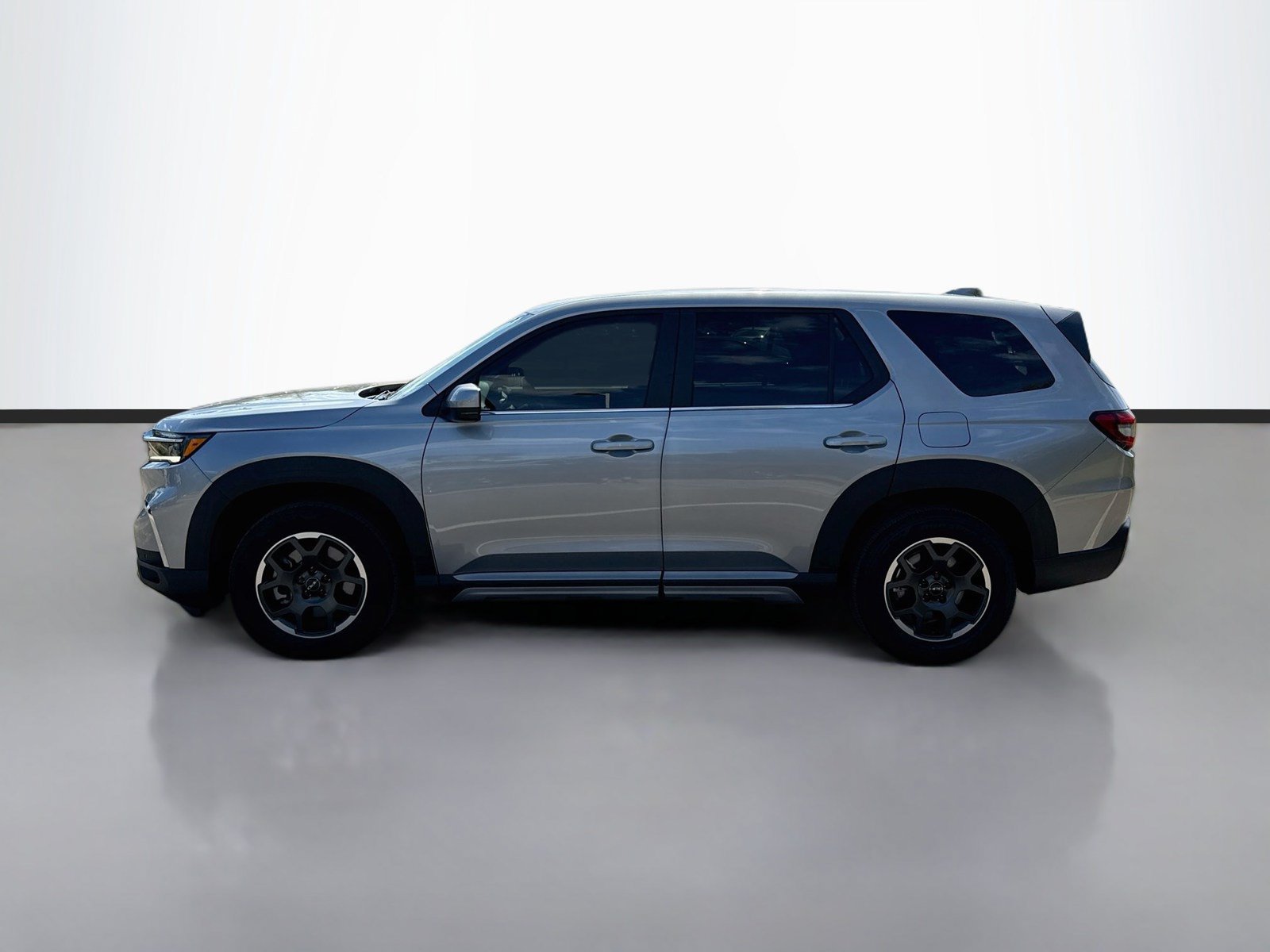 Used 2023 Honda Pilot EX-L image 4