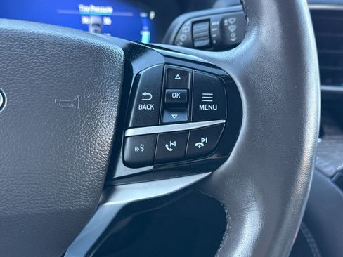 Used 2022 Ford Explorer Platinum w/ Equipment Group 601A image 30