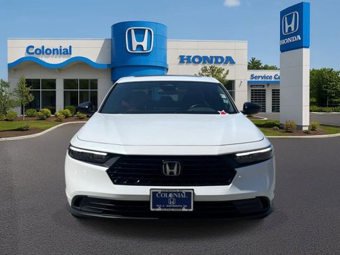 Used 2023 Honda Accord Sport image 10