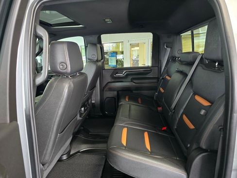 Used 2024 GMC Sierra 2500 AT4 w/ AT4 Premium Plus Package image 41