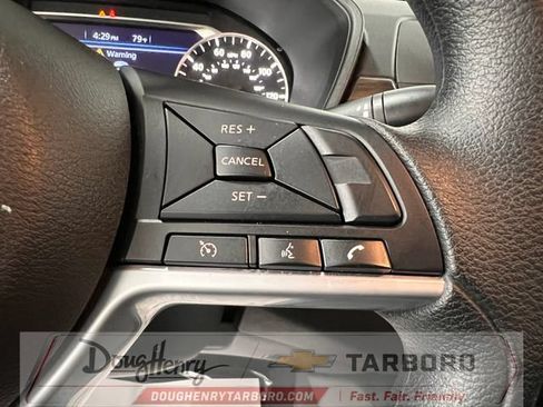 Used 2025 Nissan Altima 2.5 SV FWD image 49