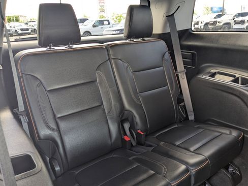 Certified 2023 GMC Acadia AT4 w/ Technology Package AWD/4WD image 28