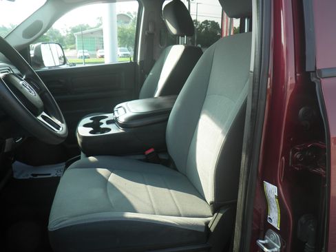 Used 2021 RAM 1500 Tradesman w/ Tradesman SXT Package image 15