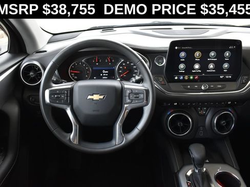 New 2026 Chevrolet Blazer LT w/ Convenience Package FWD image 2