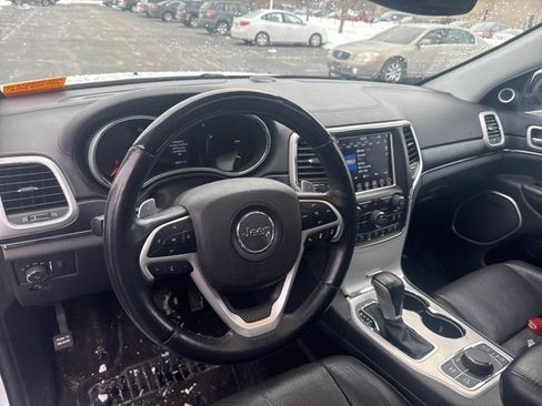 Used 2018 Jeep Grand Cherokee Summit w/ Platinum Series Group image 17