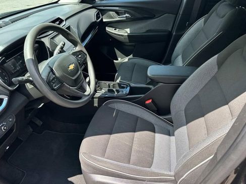 Used 2022 Chevrolet TrailBlazer LT image 12