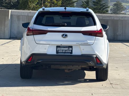 Used 2025 Lexus UX 300h AWD w/ Cold Area Package image 10