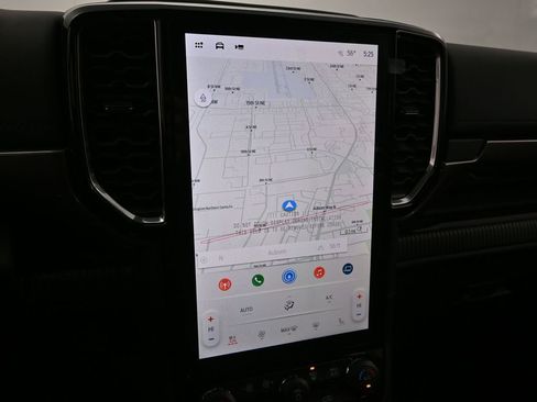 New 2025 Ford Ranger Lariat w/ FX4 Off-Road Package image 23