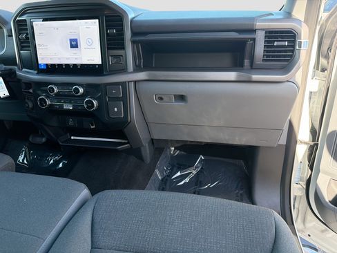 Used 2025 Ford F150 XLT w/ Equipment Group 301A Standard image 15